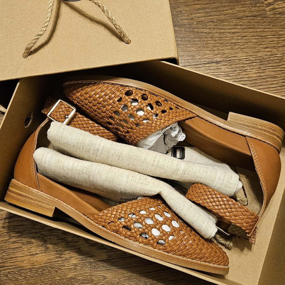 Bared Footwear Argus in Tan in 36